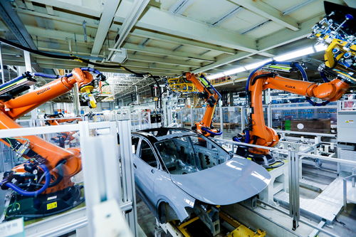 探秘一汽-大眾MEB智慧工廠 計(jì)算機(jī)科技如何重塑汽車(chē)智造新標(biāo)桿