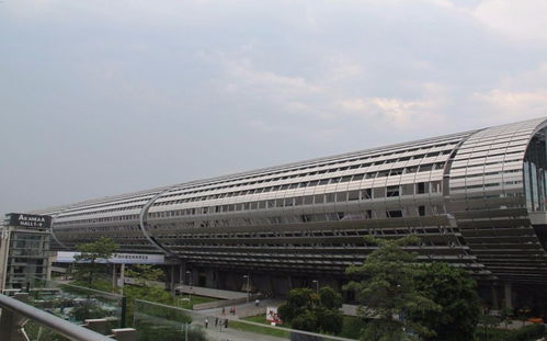 環(huán)翠鏤空鋁板工廠批發(fā)與鞋帽批發(fā)的跨界聯(lián)動(dòng) 裝飾建材與時(shí)尚產(chǎn)業(yè)的協(xié)同發(fā)展